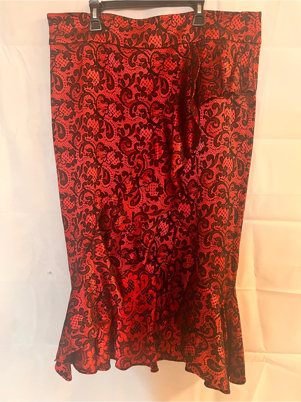 New York & Company Red and Black High-Low Skirt